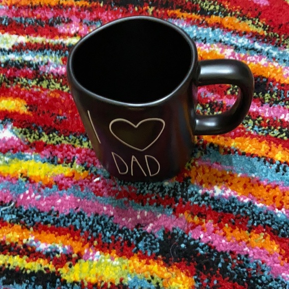 Rae Dunn I❤️Dad Black Mug
